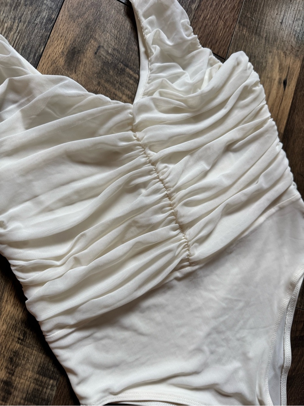 H&M Cream Ruched Halter Bodysuit - Picture 5 of 10